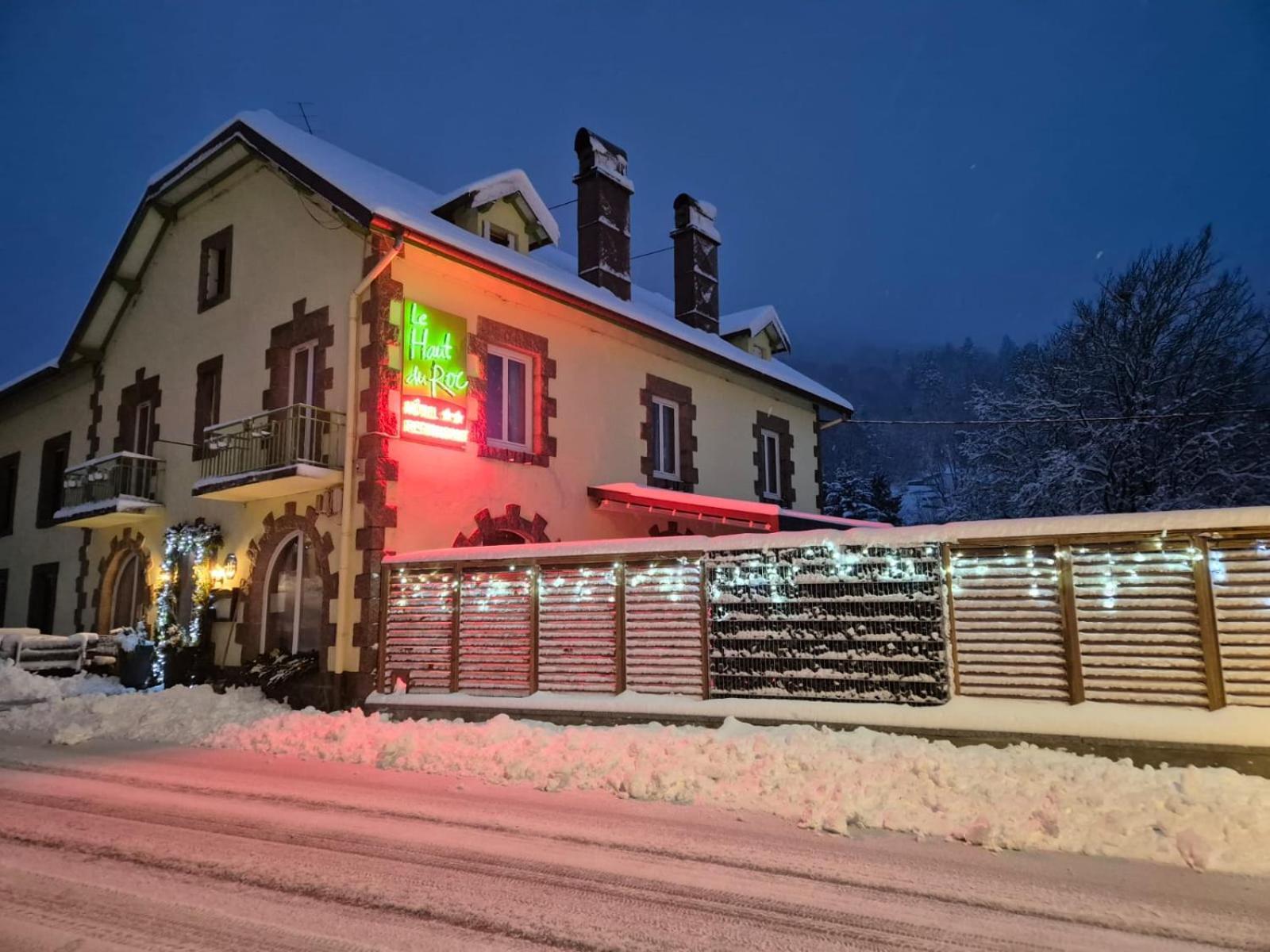 Hotel Restaurant Du Haut Du Roc Basse-sur-le-Rupt Dış mekan fotoğraf